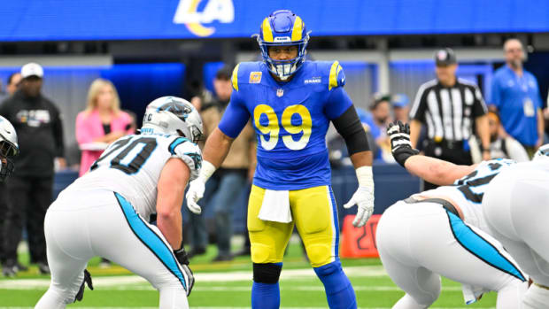 Los Angeles Rams defensive tackle Aaron Donald