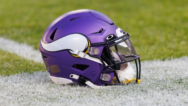 Minnesota Vikings helmet